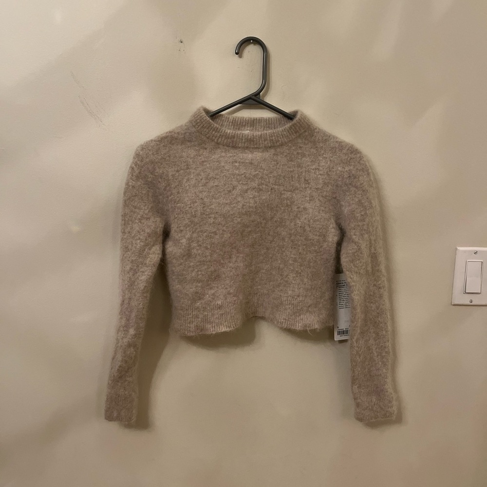 Lulu Lemon Cropped Alpaca Wool Blend Sweater
